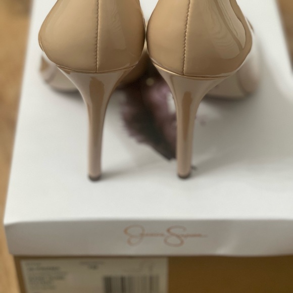 Jessica Simpson Cream Patent Nude Pointed-Toe Pumps - Picture 2 of 6